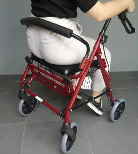 Déambulateur / Fauteuil de Transfert Victor 4 Roues